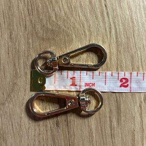Gold purse strap clips
